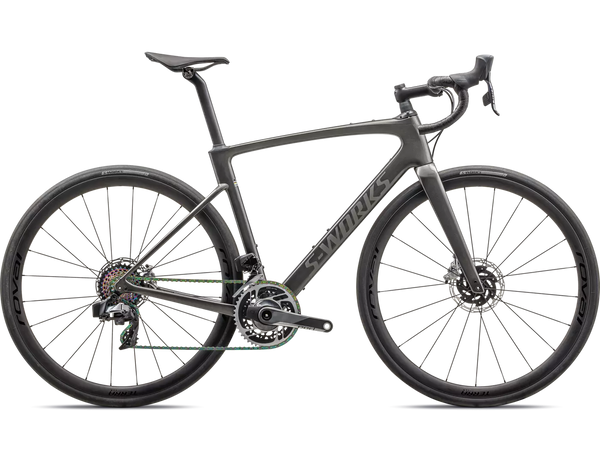 2024 S-Works Roubaix SL8